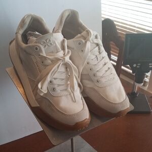 Sam Edelman Ladies White Sneakers